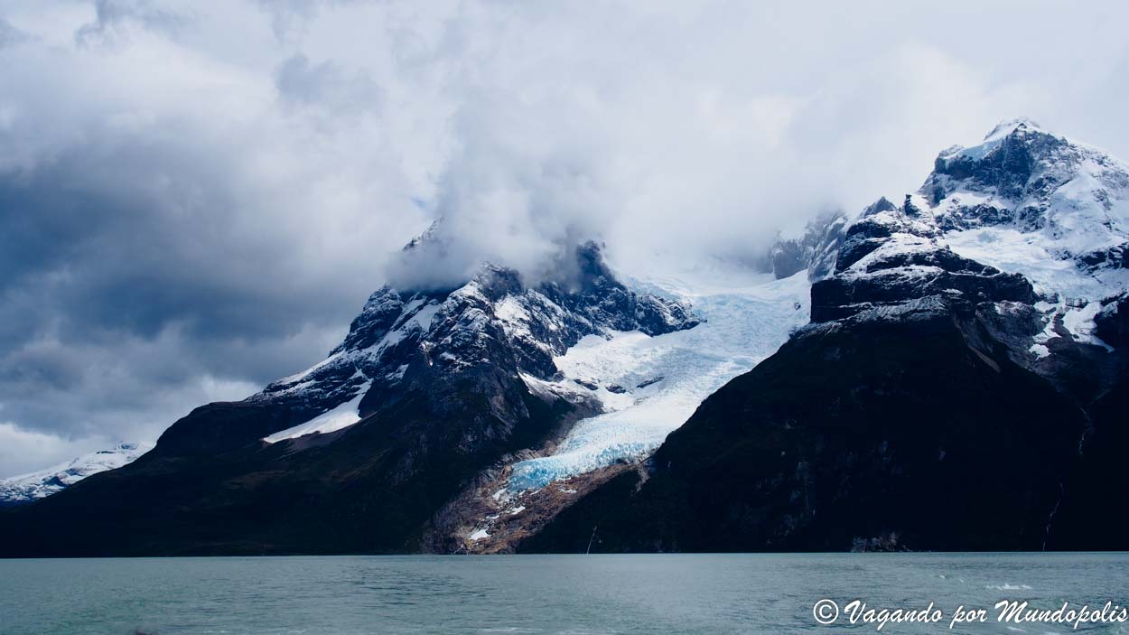 navegacion-glaciares-balmaceda-serrano