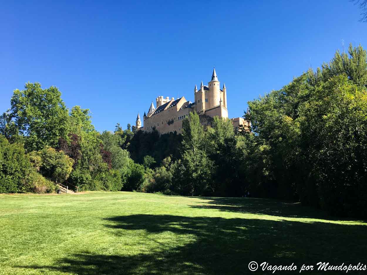 cosas-curiosas-que-ver-en-segovia