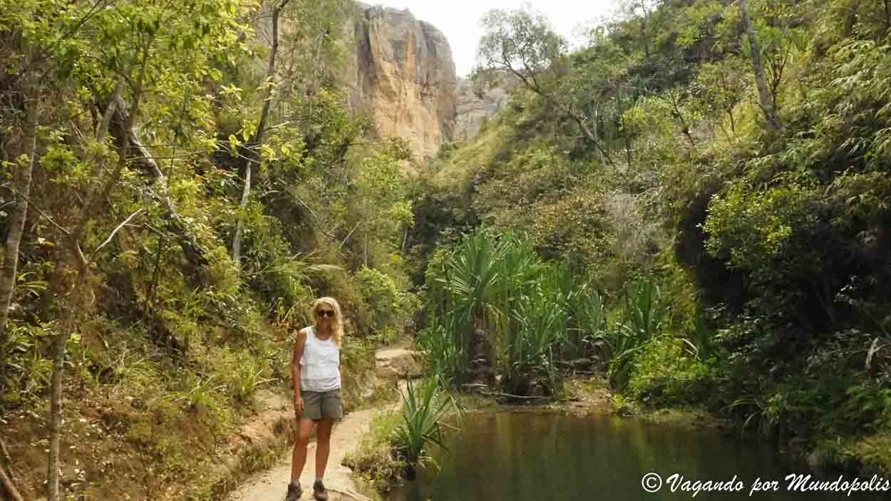 Senderismo en Isalo Madagascar